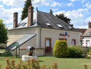 Adon-mairie-1er-aout-2018—OT-Terres-de-Loire-et-Canaux—IRemy–15–2