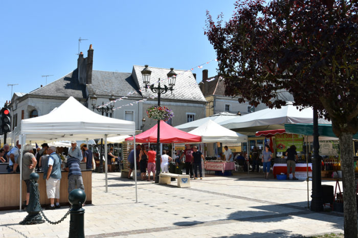 Briare – marché à l’ancienne- 14 juillet – OT Terres de Loire et Canaux – IRémy (2)