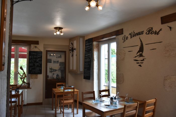 Chatillon sur Loire – restaurant le vieux port – intérieur
