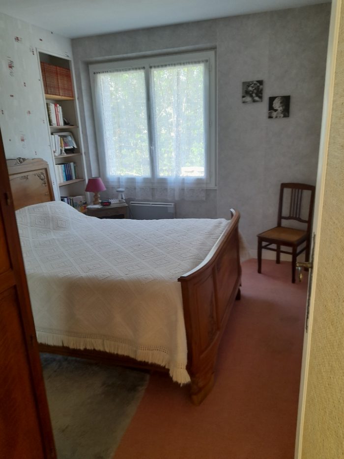 Briare -Meublé la petite maison – chambre